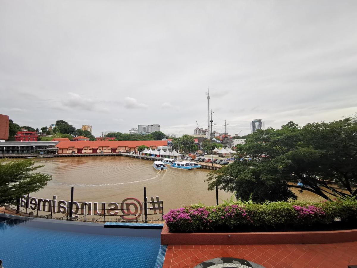 Casa Del Rio Residences Malacca Luaran gambar