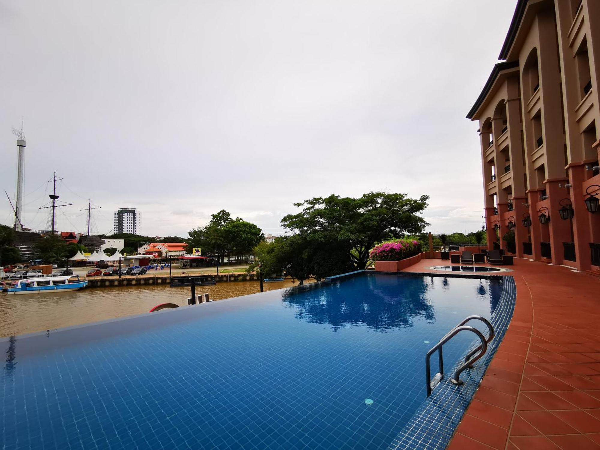 Casa Del Rio Residences Malacca Luaran gambar